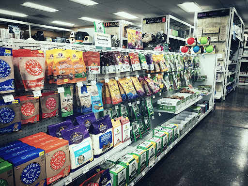 Pet Supply Store «Lemos Feed & Pet Supply», reviews and photos, 2085 10th St, Los Osos, CA 93402, USA
