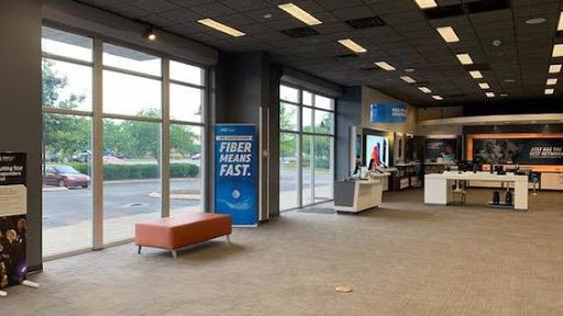 Cell Phone Store «AT&T», reviews and photos, 577 N Thompson Ln, Murfreesboro, TN 37129, USA