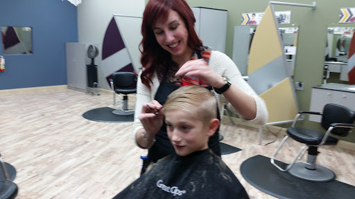 Hair Salon «Great Clips», reviews and photos, 6136 Mid Rivers Mall Dr, St Peters, MO 63304, USA