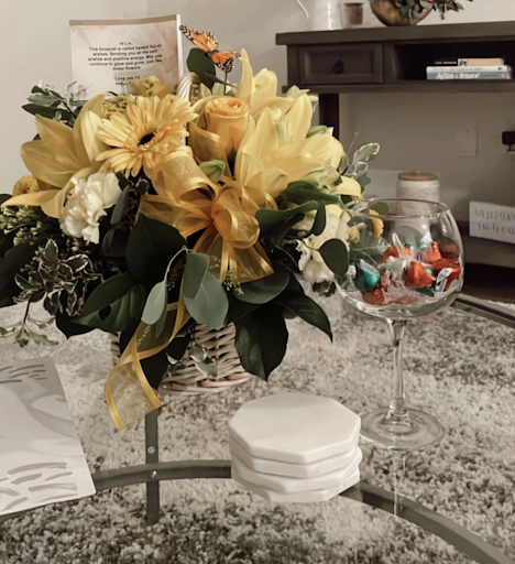 Florist «Irvine Village Flowers», reviews and photos, 15415 Jeffrey Rd #102, Irvine, CA 92618, USA