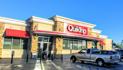 Gas Station «QuikTrip», reviews and photos, 575 N Estrella Pkwy, Goodyear, AZ 85338, USA