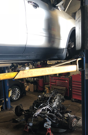 Auto Repair Shop «Fox River Tire & Auto», reviews and photos, 20 N 17th St, St Charles, IL 60174, USA