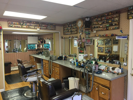 Barber Shop «Village Barber», reviews and photos, 483 Boston Post Rd, Weston, MA 02493, USA