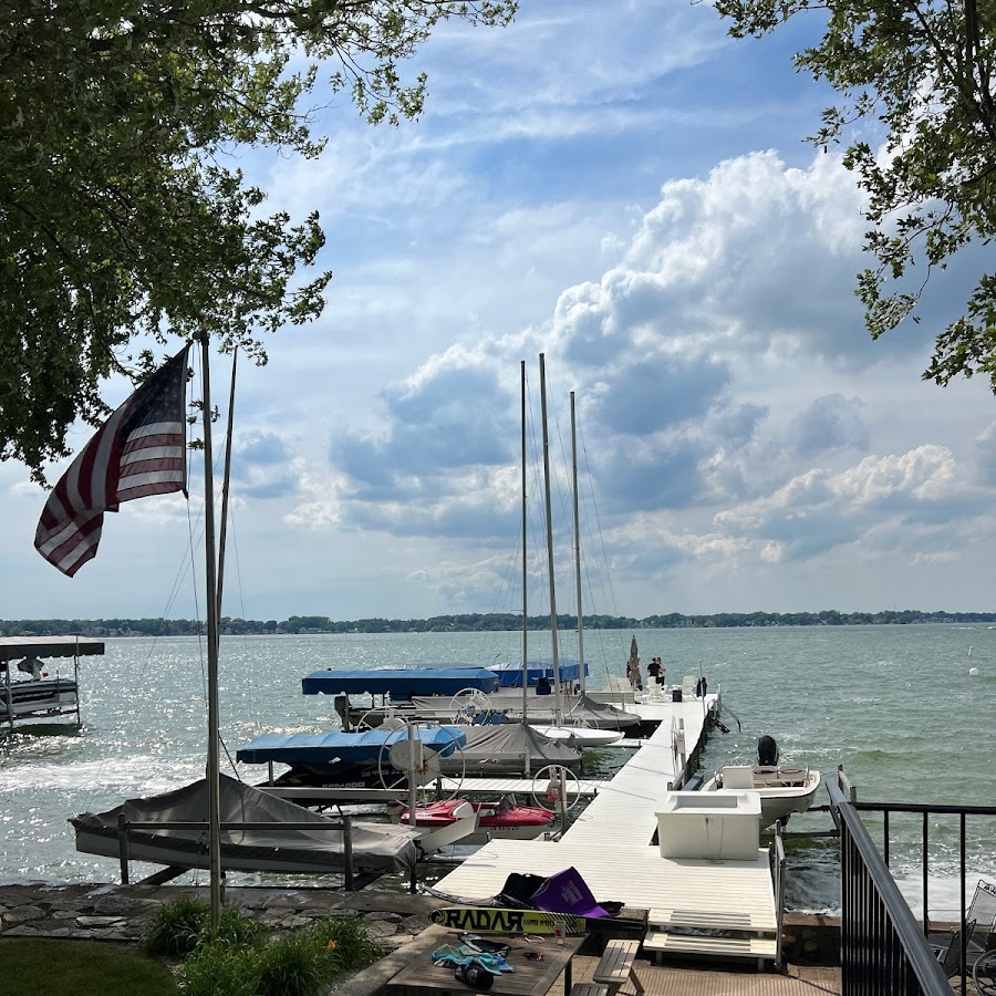 Lake Maxinkuckee