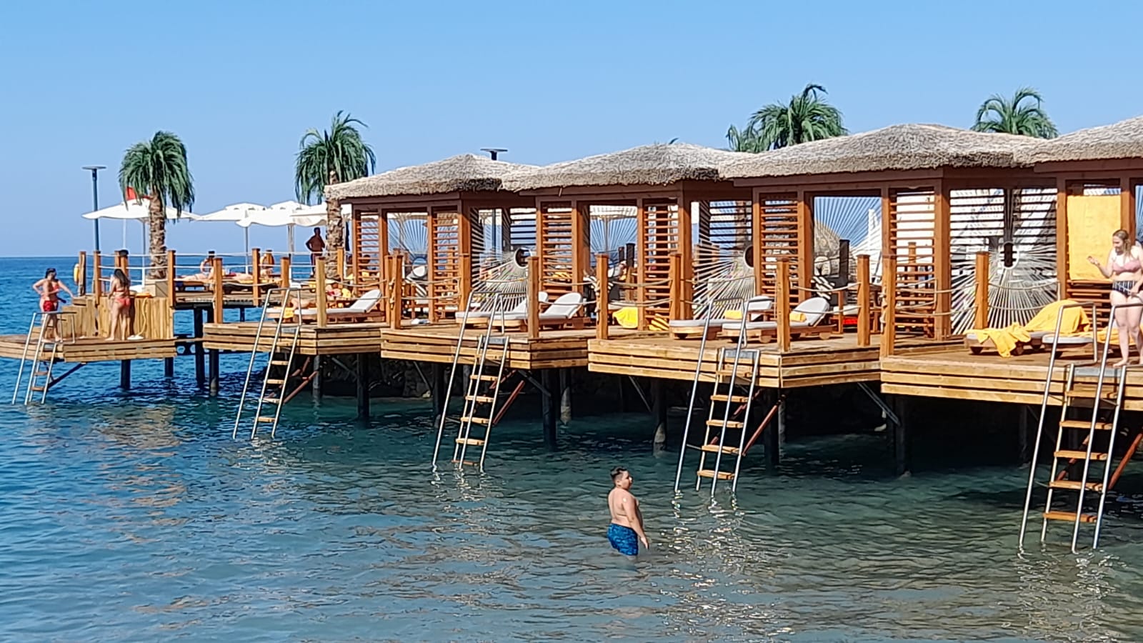 Chamada Beach Club photo #6