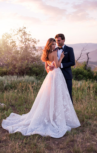 Bridal Shop «Amour Bridal», reviews and photos, 601 E Whitestone Blvd #408, Cedar Park, TX 78613, USA