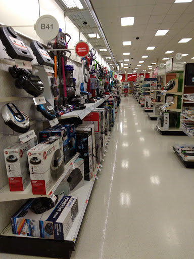 Department Store «Target», reviews and photos, 600 Executive Blvd S, Southington, CT 06489, USA