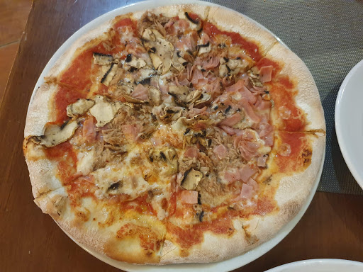 Información y opiniones sobre Pizzería Tarantella de Almuñécar