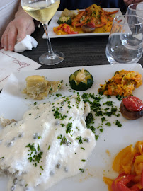 Plats et boissons du Restaurant de spécialités à base de poisson-pêcheur Restaurant de la Mer à Veulettes-sur-Mer - n°7