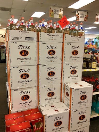 Liquor Store «State Wine & Liquor», reviews and photos, 6670 Covington Hwy, Lithonia, GA 30058, USA