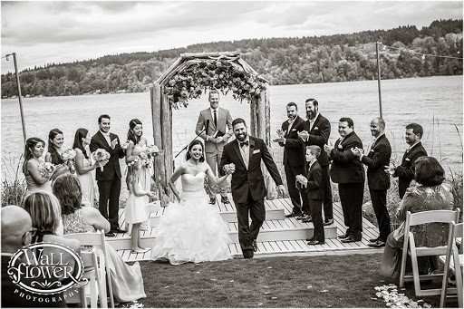 Wedding Venue «The Edgewater House», reviews and photos, 11967 Luna Vista Ave SE, Olalla, WA 98359, USA