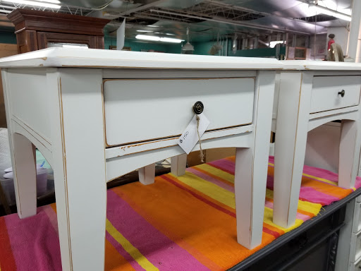 Used Furniture Store «C&D Second Chance», reviews and photos, 201 N Poplar Ave, Sanford, FL 32771, USA