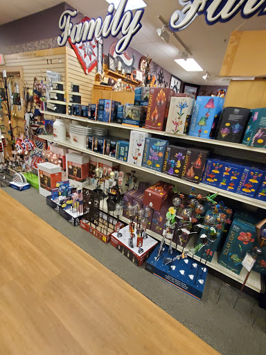 Gift Shop «Shady Maple Gift Shop», reviews and photos, 129 Toddy Dr, East Earl, PA 17519, USA