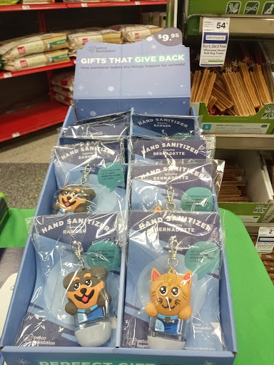 Pet Supply Store «Petco Animal Supplies», reviews and photos, 1401 E Spring Valley Rd, Richardson, TX 75081, USA