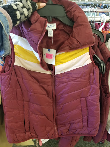 Furniture Store «JCPenney Furniture Outlet», reviews and photos, 5400 Frontage Rd, Forest Park, GA 30297, USA