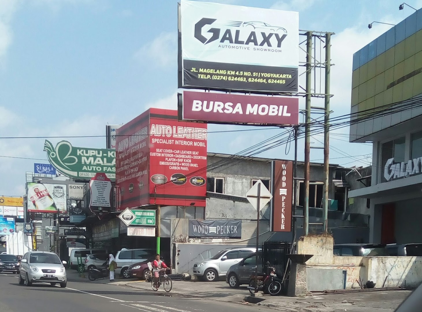 Galaxy Bursa Mobil & Variasi Photo