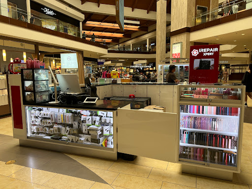 Apple Brea Mall image