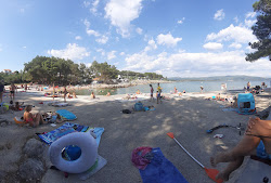 Karaka II beach'in fotoğrafı ve yerleşim