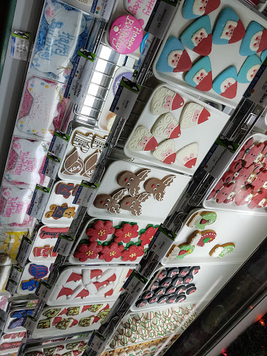 Pet Supply Store «Two Bostons», reviews and photos, 2523 W 75th St, Naperville, IL 60540, USA