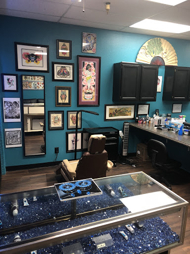 Body Piercing Shop «Lucky Draw Tattoo», reviews and photos, 13812 N 51st Ave, Glendale, AZ 85306, USA
