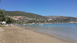 Foto av Bogsak beach II omgiven av klippor