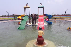 Pratyush Ocean World image