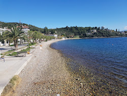 Foto von Glifa small beach mit geräumige bucht