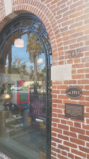 Book Store «NeverMore Books», reviews and photos, 702 Craven St, Beaufort, SC 29902, USA