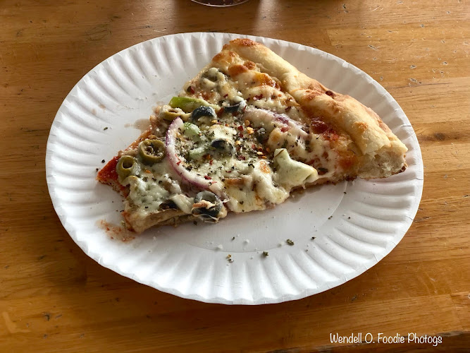 #1 best pizza place in Atlanta - Fellini's Pizza