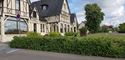 Bibliothèque municipale Gérard Philipe à Le Trait