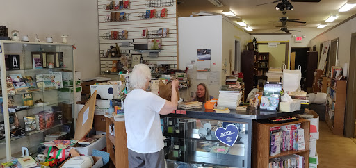 Used Book Store «R & B Used Books», reviews and photos, 12830 Saginaw Rd # F, Grand Blanc, MI 48439, USA