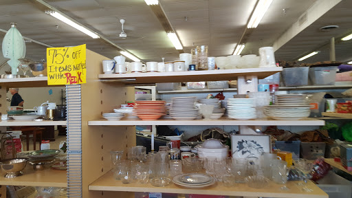 Thrift Store «Angelic Resale», reviews and photos, 727 W Davis St, Conroe, TX 77301, USA