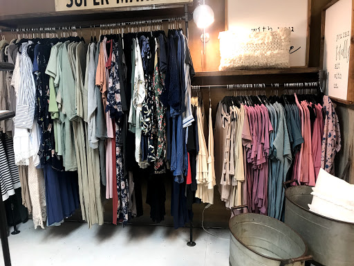 Home Goods Store «Linen & Rust», reviews and photos, 4812 Murfreesboro Rd e, Arrington, TN 37014, USA