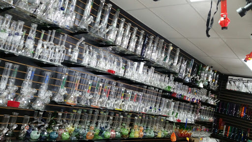 Tobacco Shop «3D SMOKE SHOP», reviews and photos, 1301 Justin Rd, Lewisville, TX 75077, USA