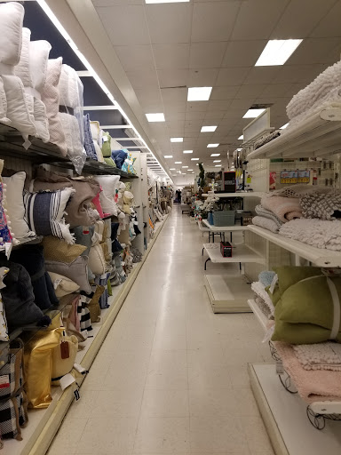 Department Store «Marshalls», reviews and photos, 45 W Main St, Woodland, CA 95695, USA