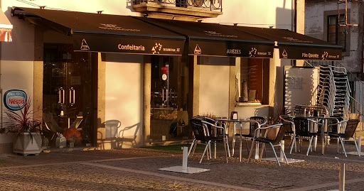 Pastelaria e confeitaria Arezes no Lanheses, Viana do Castelo