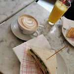 Photo n°1 de l'avis de Max.i fait le 10/08/2020 à 09:28 sur le  Panini Durini à Milan