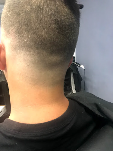 12 Twelve BarberShop