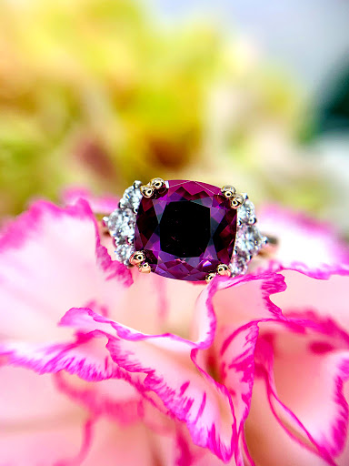 Jewelry Store «Pearce Jewelers», reviews and photos, 41 Glen Rd, West Lebanon, NH 03784, USA