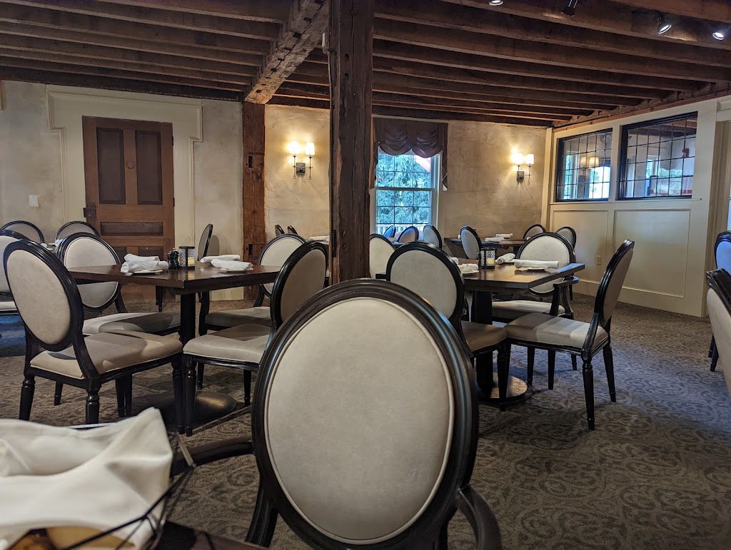 Welshfield Inn 44021