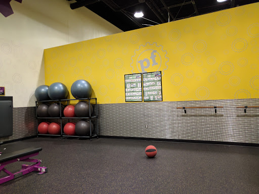 Gym «Planet Fitness», reviews and photos, 13151 W 10 Mile Rd, Oak Park, MI 48237, USA