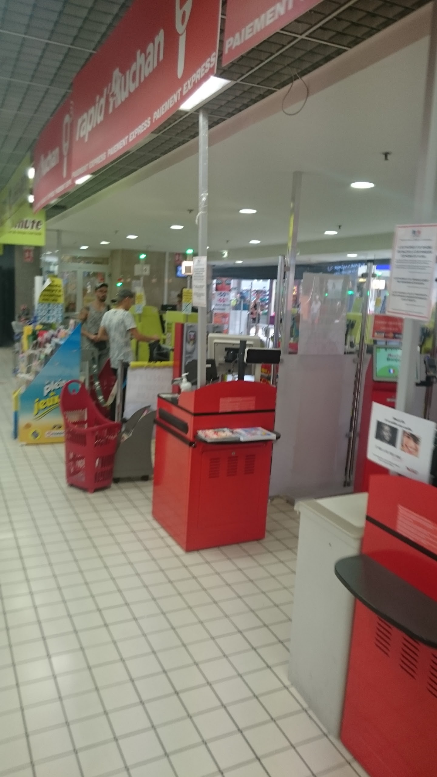Photo n° 12 de l'avis de Jeanmichel.7 fait le 14/07/2017 à 19:53