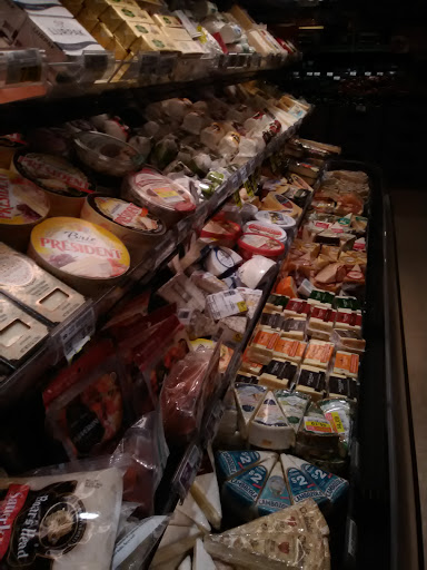 Grocery Store «Quality Food Center», reviews and photos, 22803 44th Ave W, Mountlake Terrace, WA 98043, USA