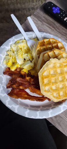 Grocery Store «D & W Fresh Market», reviews and photos, 2103 Parkview Ave, Kalamazoo, MI 49008, USA