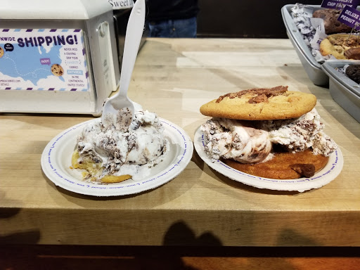 Cookie Shop «Insomnia Cookies», reviews and photos, 4319 Main St, Philadelphia, PA 19127, USA