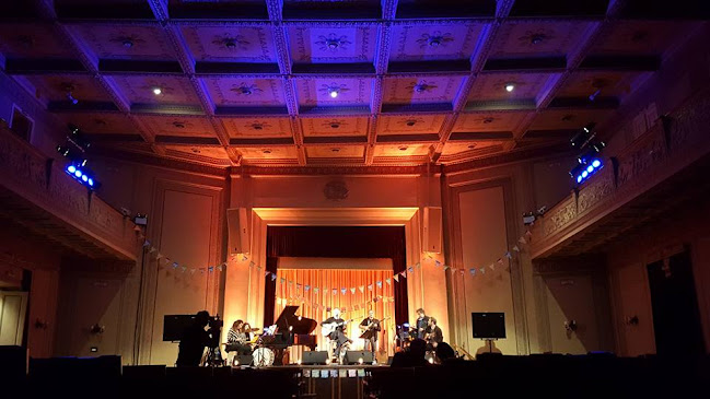 Αξιολογήσεις για το Φιλολογικός Σύλλογος Παρνασσός στην Αθήνα - Ένωση