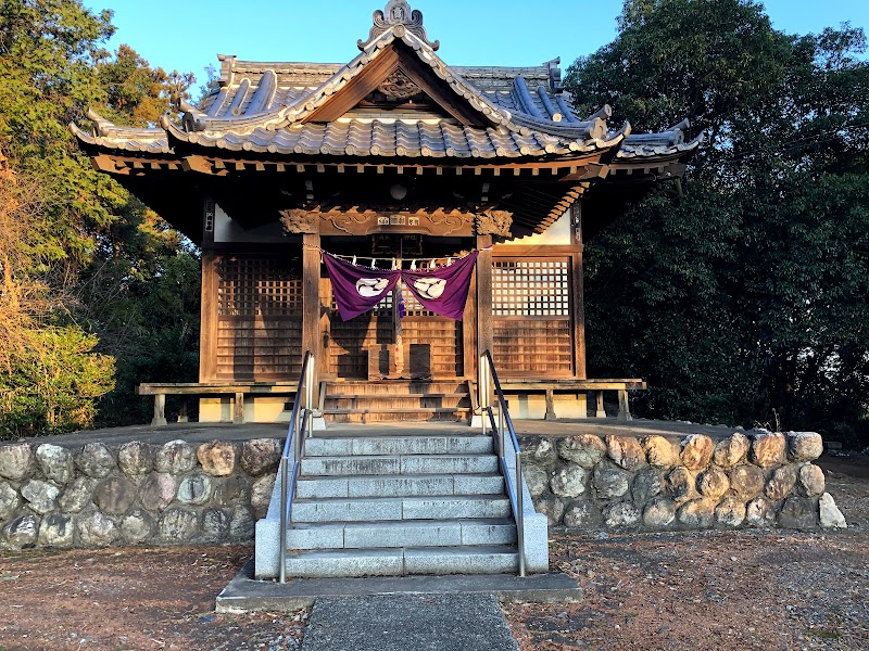 高負彦根神社