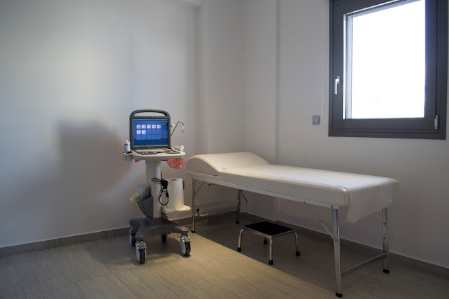 Γενικός Χειρουργός - Τσαμπίκος Πετρωνιάτης, MD - Γιατρός