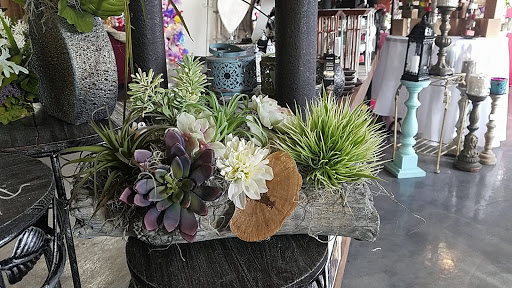 Florist «Flowers by Emily LLC», reviews and photos, 15620 W High St, Middlefield, OH 44062, USA