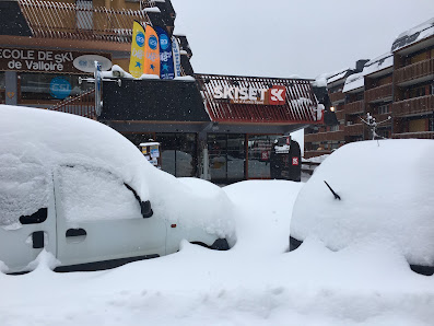 Val d'Auréa SPORT SKISET Av. de la Vall. d'Or, 73450 Valloire, France